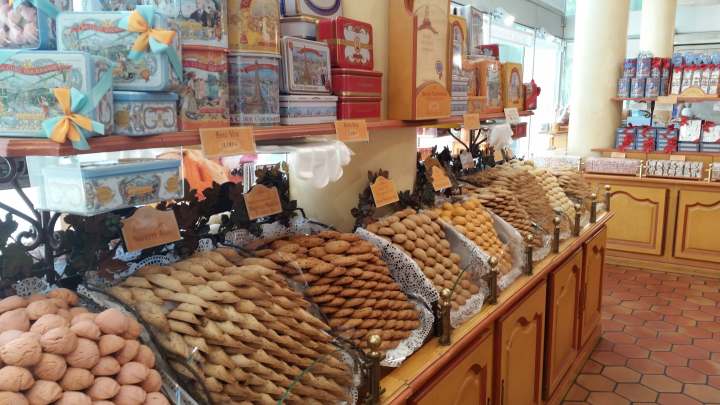 french biscuits at la cure gourmande