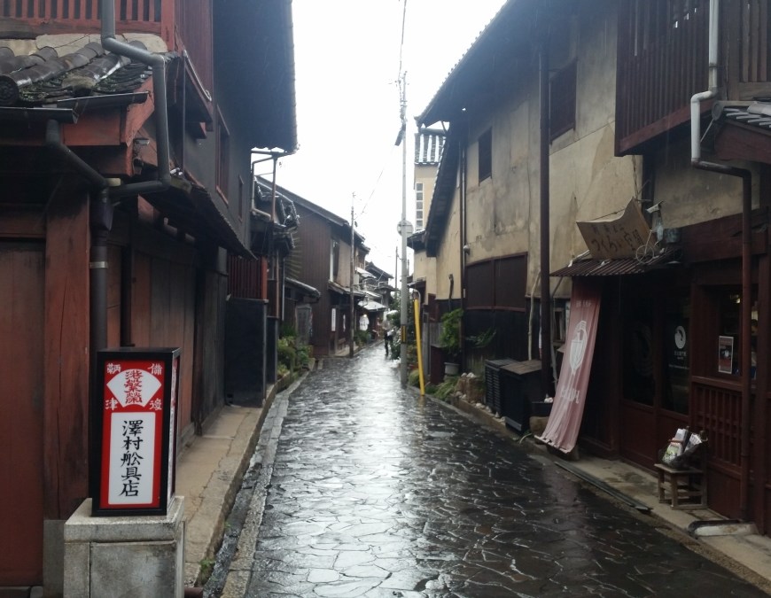 Owner of maritime shop tomonoura traveljapan