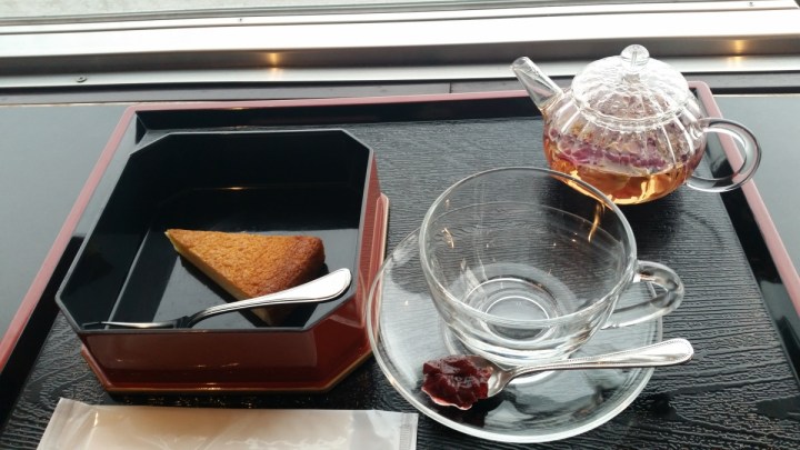 eating in tomonoura traveljapan