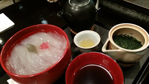 Kuzukiri and green tea set, Toraya cafe ginza tokyo traditional japanese dessert